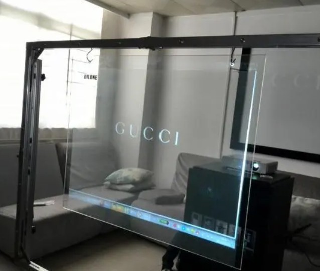 光學(xué)玻璃加投影膜的貼膜方法 光學(xué)玻璃加投影膜的貼膜方法