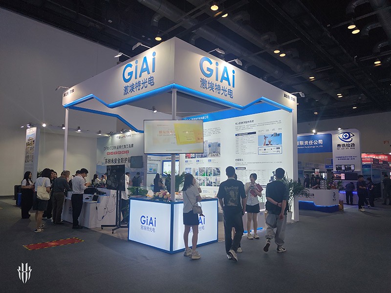 北京軍博會激埃特展區 北京軍博會激埃特展區