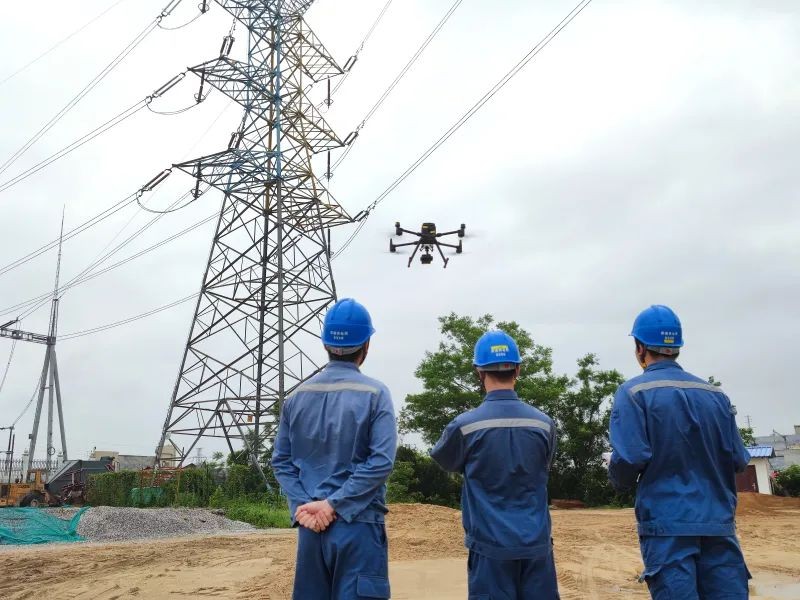 無(wú)人機(jī)電力巡檢 無(wú)人機(jī)電力巡檢